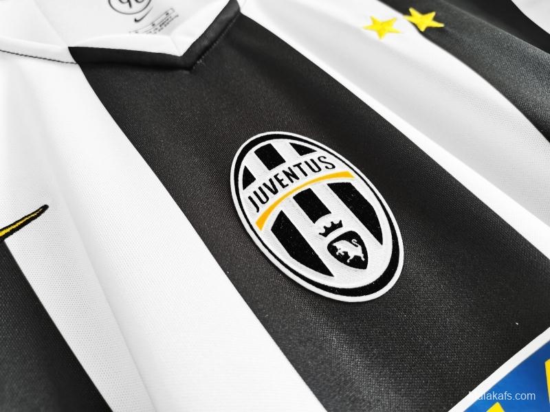 Retro 2004/05 Juventus Home Soccer Jersey