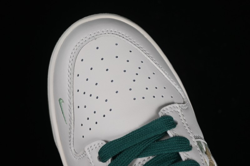 Nike SB Dunk Low UN Collaboration - White Green Swoosh Anniversary Custom Low-Top Casual Skate Shoes - DQ1098-359