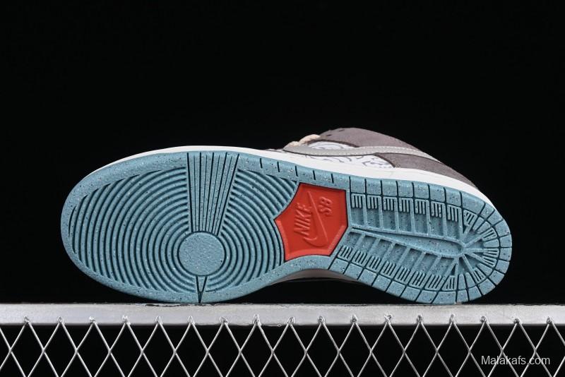 Nike SB Dunk Low Retro Sneakers with Floral Embossed Design and Tiffany Blue Accents - FZ3129-200