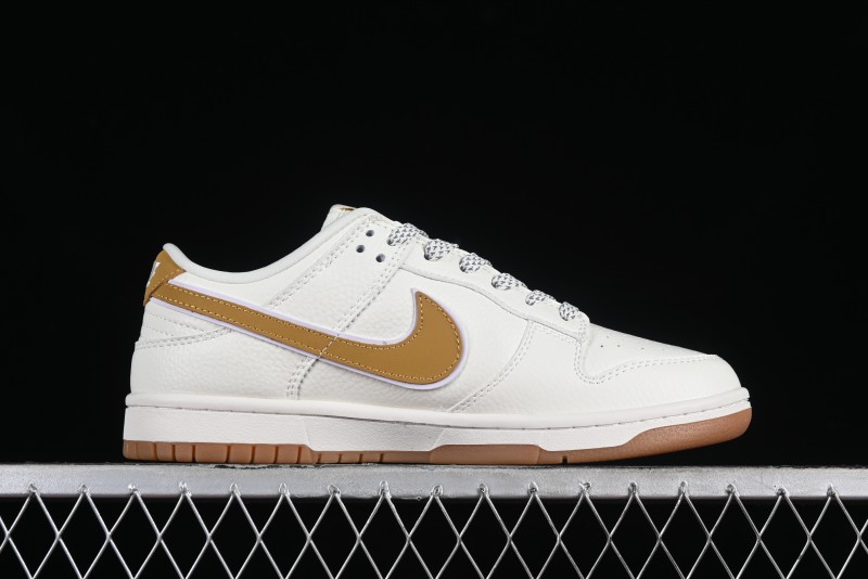 Supreme x Nike SB Dunk Low Anniversary Edition - XH0923-339