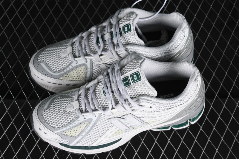 New Balance 1906 Series Retro Dad Style Casual Running Shoes - M1906RGP