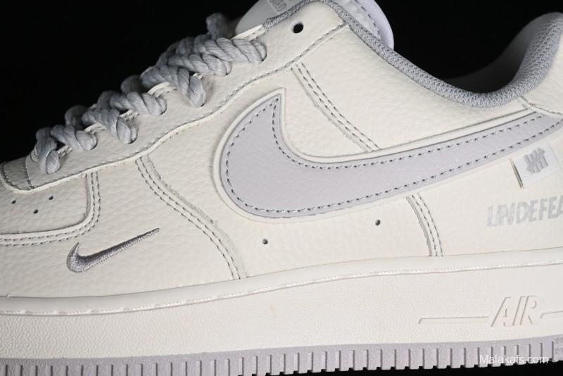 Nike Undefeated Air Force 1'07 Low Casual Sneakers in Beige Hemp with Reflective Details - UT2023-203