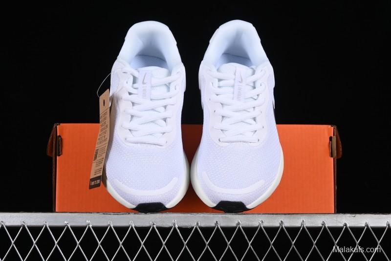 Nike Revolution 7 Wide Low-Top Running Shoes with Breathable Mesh and Durable Cushioning - FB2208-101