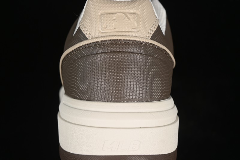 New York Yankees MLB Chunky Liner SL Canvas Sneakers with Thick Sole - 3ASXLSL4N50BRS