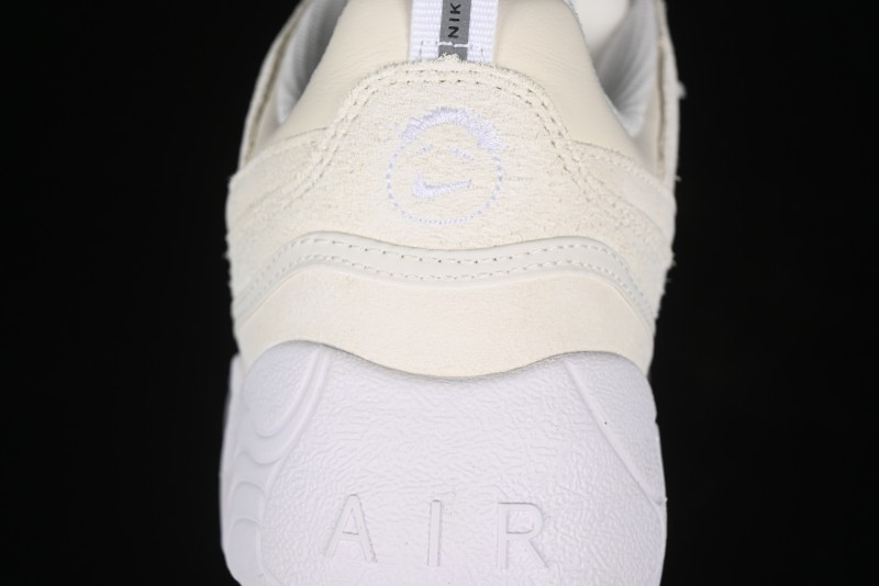 Nike Travis Scott x Shark-A-Don "Sail" Low-Top Lifestyle Casual Shoes - HQ3061-100