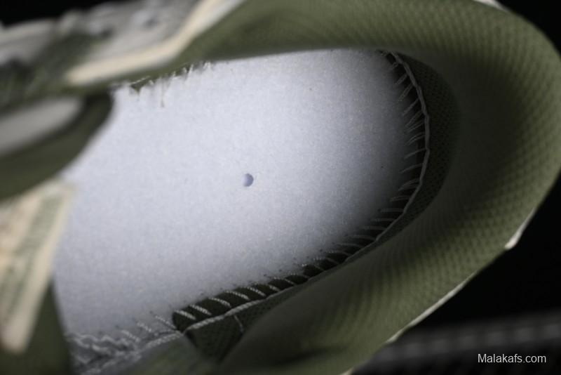 Nike SB Dunk Low UN Collaboration - Letter Green Anniversary High-End Custom Low-Top Casual Skate Shoes - BB2699-211