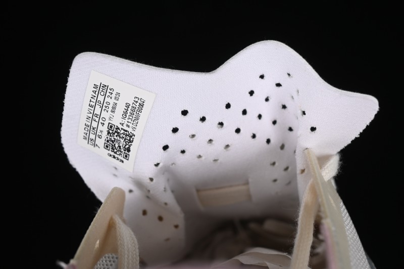 Adidas Adizero Adios Lightweight Low-Top Running Shoes - IG6440