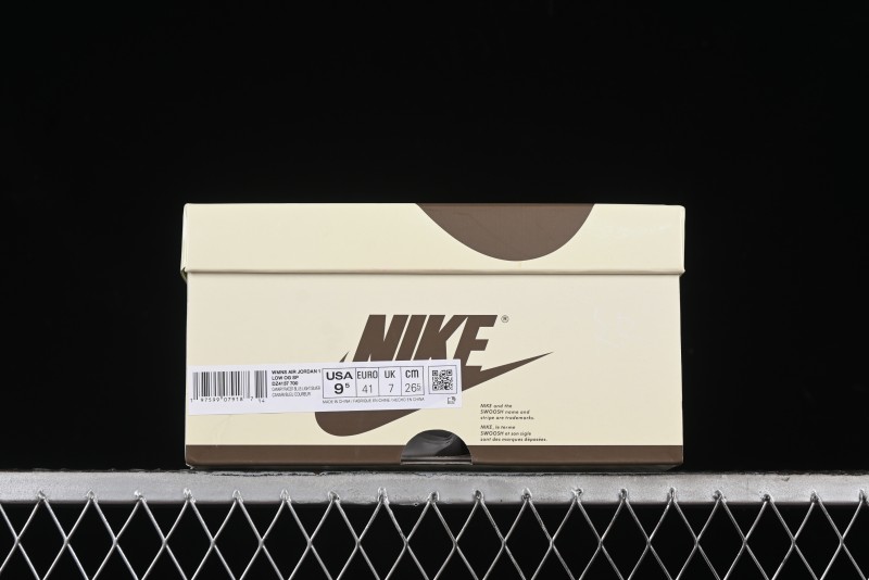 Nike Travis Scott x Air Jordan 1 Low OG AJ1 Collaboration Shoes with Reverse Swoosh - DZ4137-700