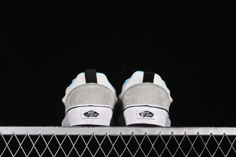 Vans Knu Skool Low-Top Retro Casual Vulcanized Slip-On Shoes in Grey Blue - VN000D6CCCZ