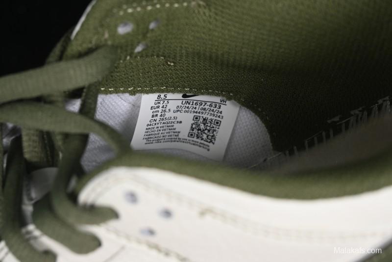 Nike SB Dunk Low x Undefeated Collaboration Casual Skate Shoes - UN1697-633