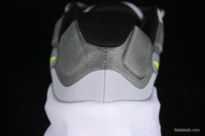 Nike Revolution 7 Wide Running Shoes with Breathable Mesh Upper and Durable Rubber Outsole - FB2207-002