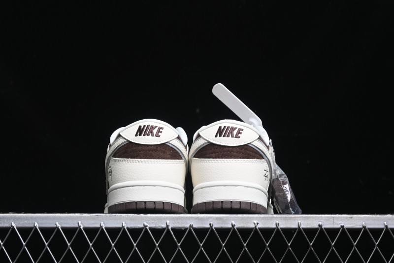 Nike SB Dunk Low Stussy Collaboration - Dark Brown White Swoosh Anniversary Custom Low-Top Casual Sneakers - KK1333-012