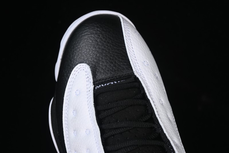 Nike Air Jordan 13 Retro Basketball Shoes in Black/White - 414571-104