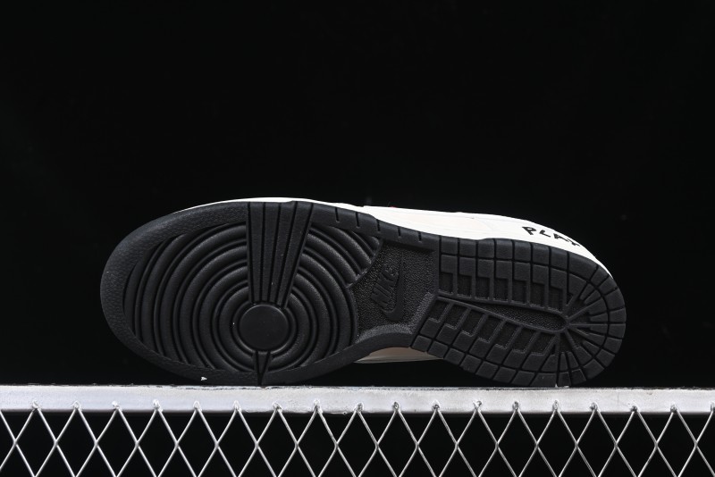 Nike SB Dunk Low Comme des Garcons Play Heart White Anniversary Custom Low-Top Casual Skate Shoes - DJ2024-052