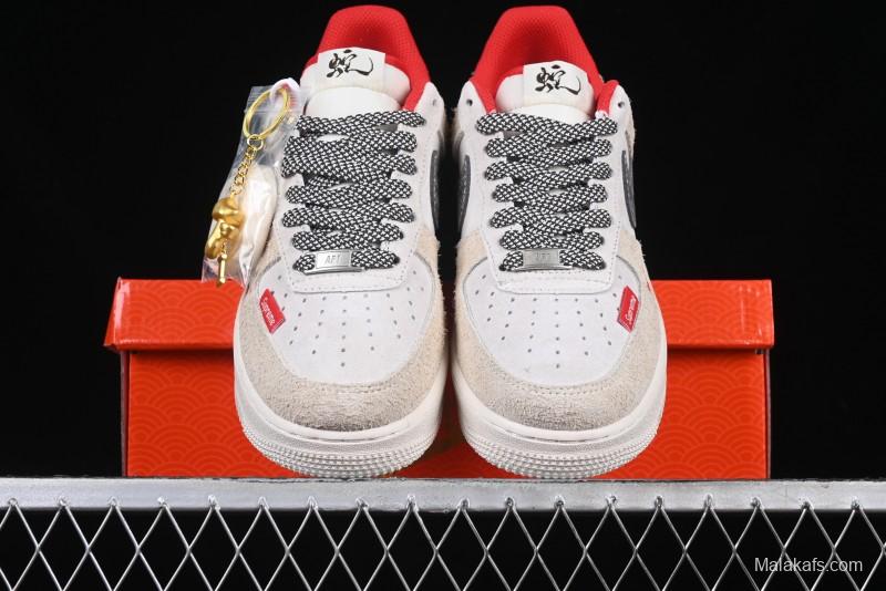 Nike Air Force 1 '07 Low Supreme Collaboration Grey Snake Scale Low-Top Casual Sneakers - DM6688-010