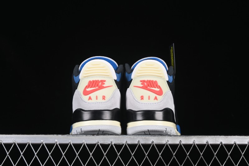 Nike Air Jordan 3 OG "Rare Air" Retro Basketball Shoes with Reverse Swoosh Design - IB8967-004