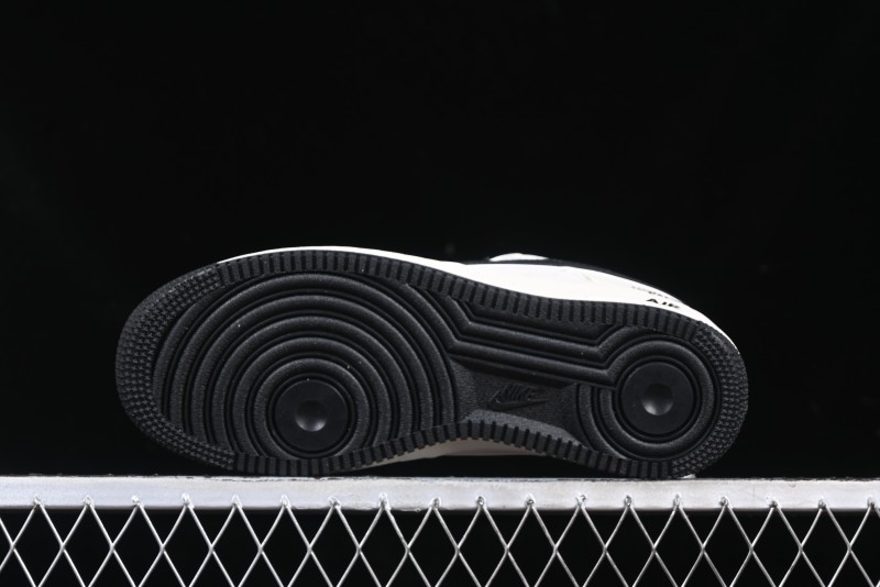 Nike Air Force 1'07 Low The North Face Collaboration Beige Black Red Label Casual Sneakers - BB7518-010