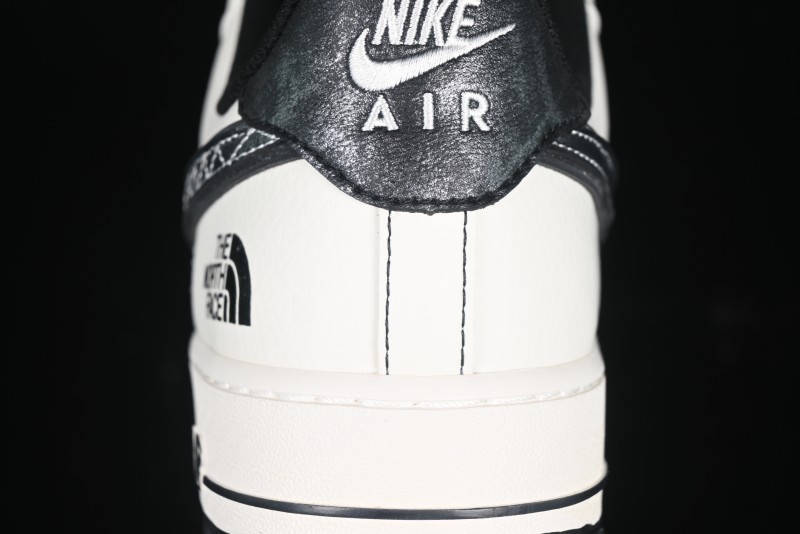 Nike Air Force 1'07 Low The North Face Collaboration Patent Leather Black Stitch Low-Top Casual Sneakers - DM6688-005