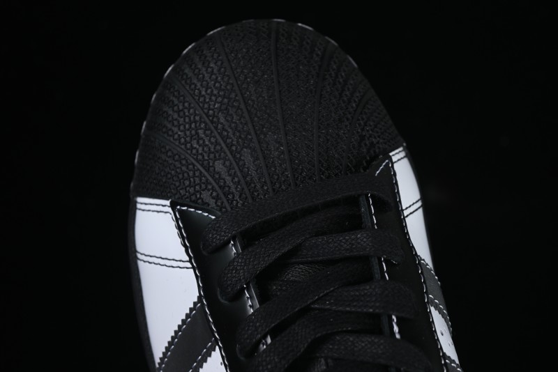 Adidas Originals Superstar XLG Casual Sneakers with Shell Toe and Thick Sole - IE8409
