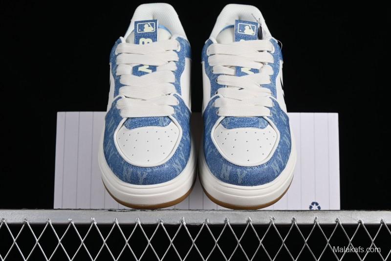 MLB Chunky Liner Basic Height Increasing Platform Sneakers with 6cm Inner Lift - 3ASXCLD4N50BLS