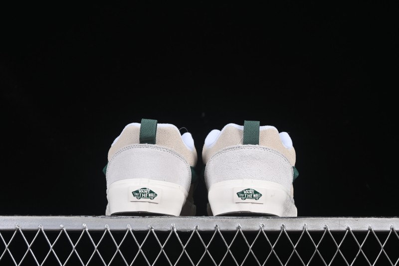 Vans Knu Skool Low-Top Retro Chunky Sneakers - VN009QCBDS