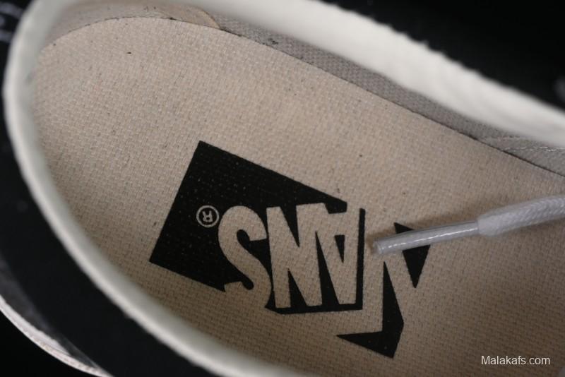 Vans Premium Old Skool 36 Retro Skate Shoes with Cushioned Insole - VN000D56239