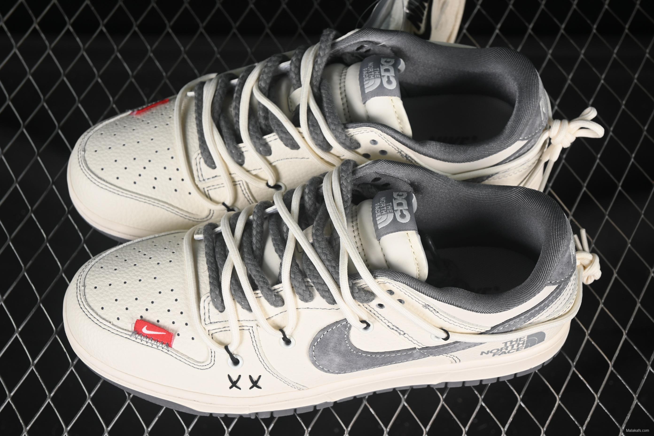 Nike SB Dunk Low The North Face Anniversary Customized Low-Top Casual Skate Shoes - YX5066-285