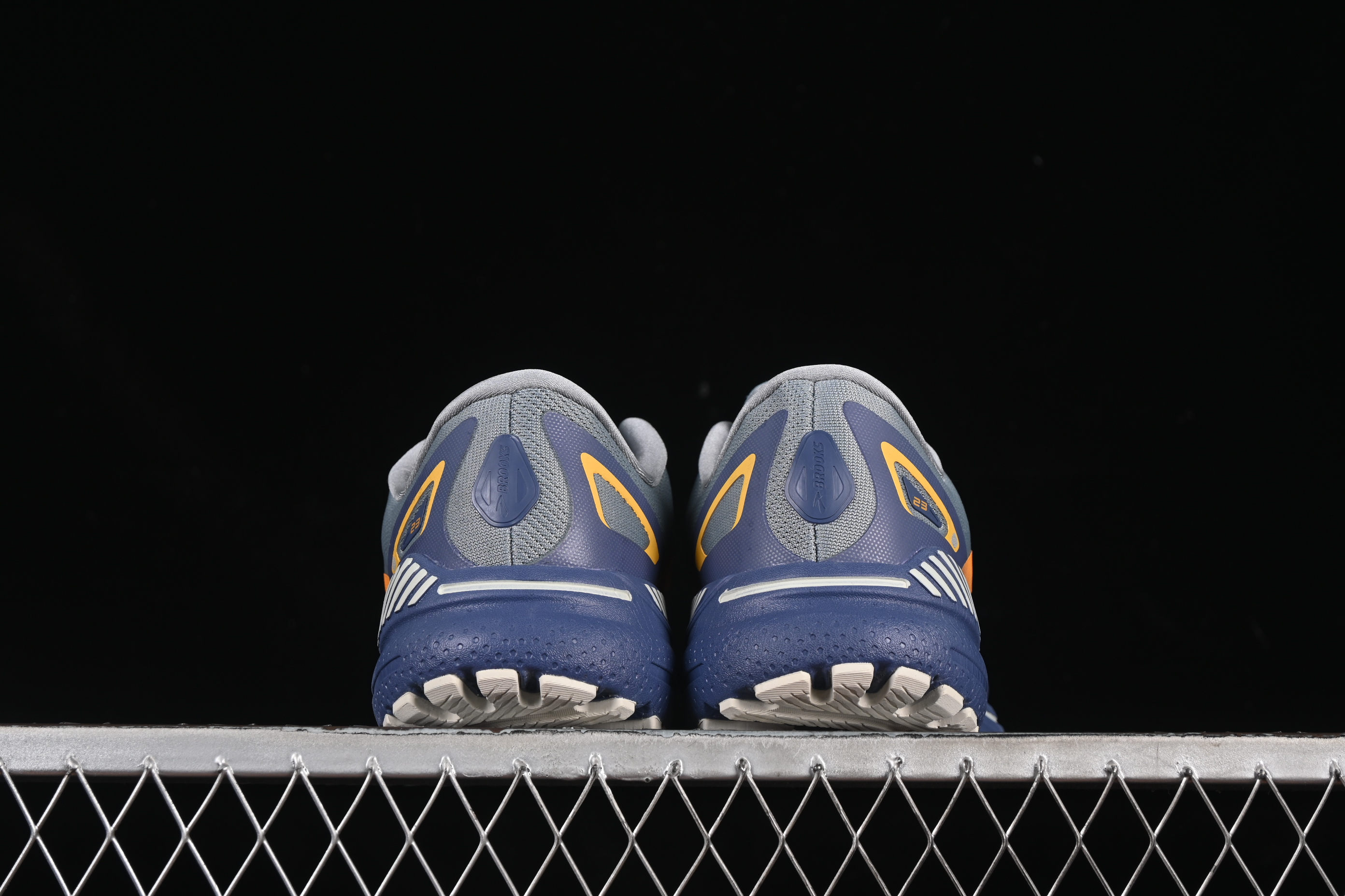 Brooks Adrenaline GTS 23 Running Shoes with Enhanced Support and Breathable Mesh - 1103911D027