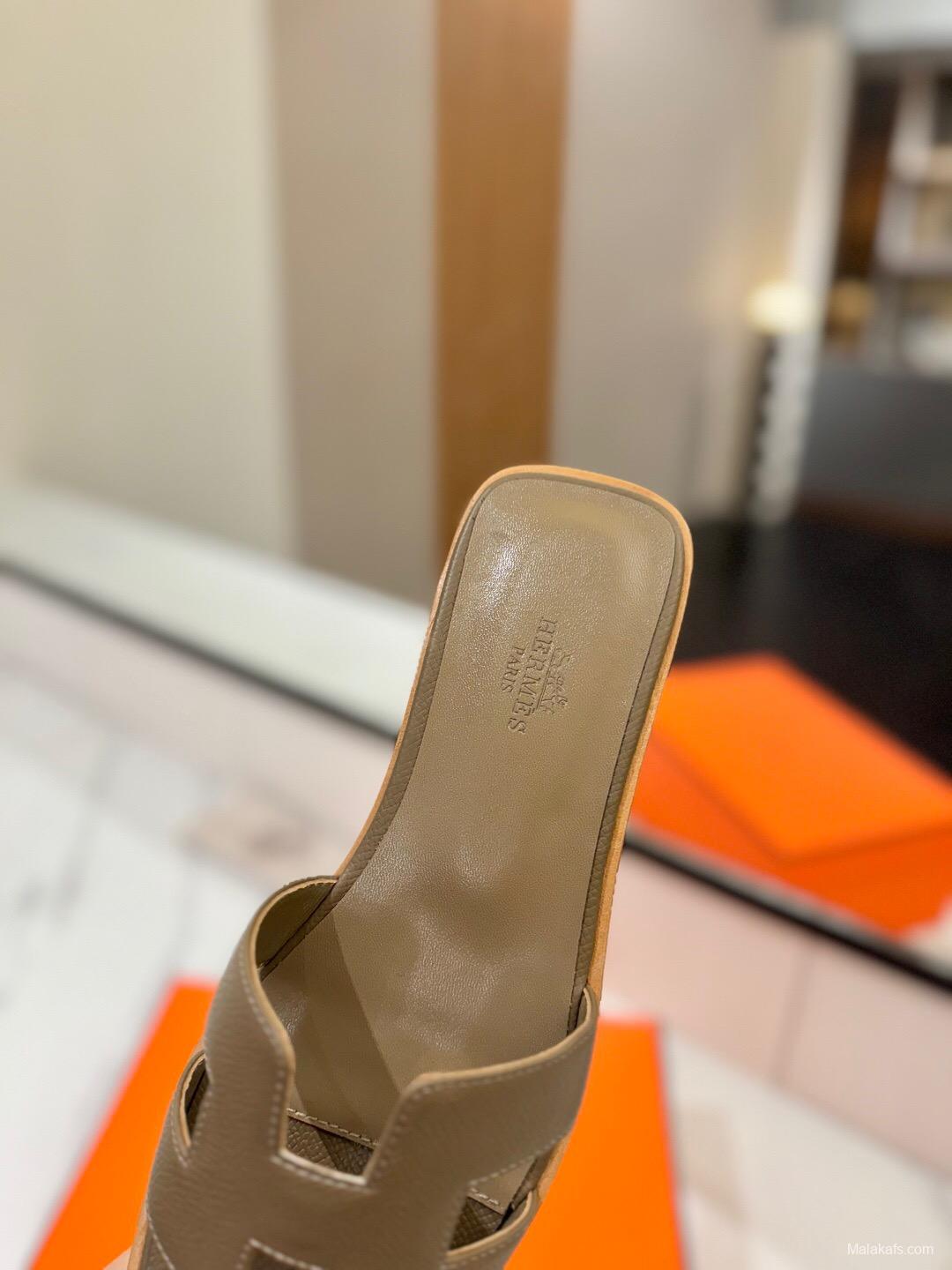 2025 Women Hermès Light Brown Leather Slippers