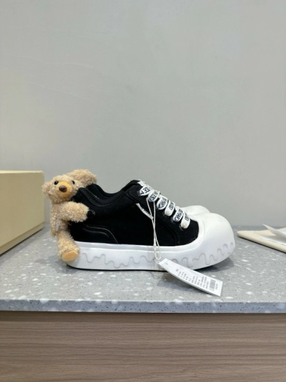 2025 Women 13DE MARZO Black Canvas Small Bear Toy Sneakers KFY00280