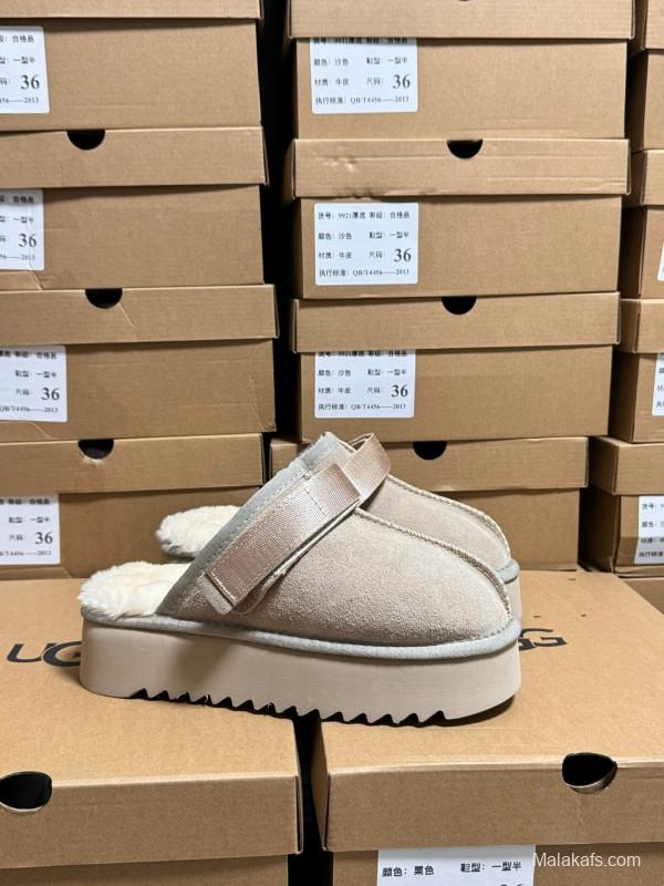 2024 Women UGG Sand Suede Slippers MJ00170
