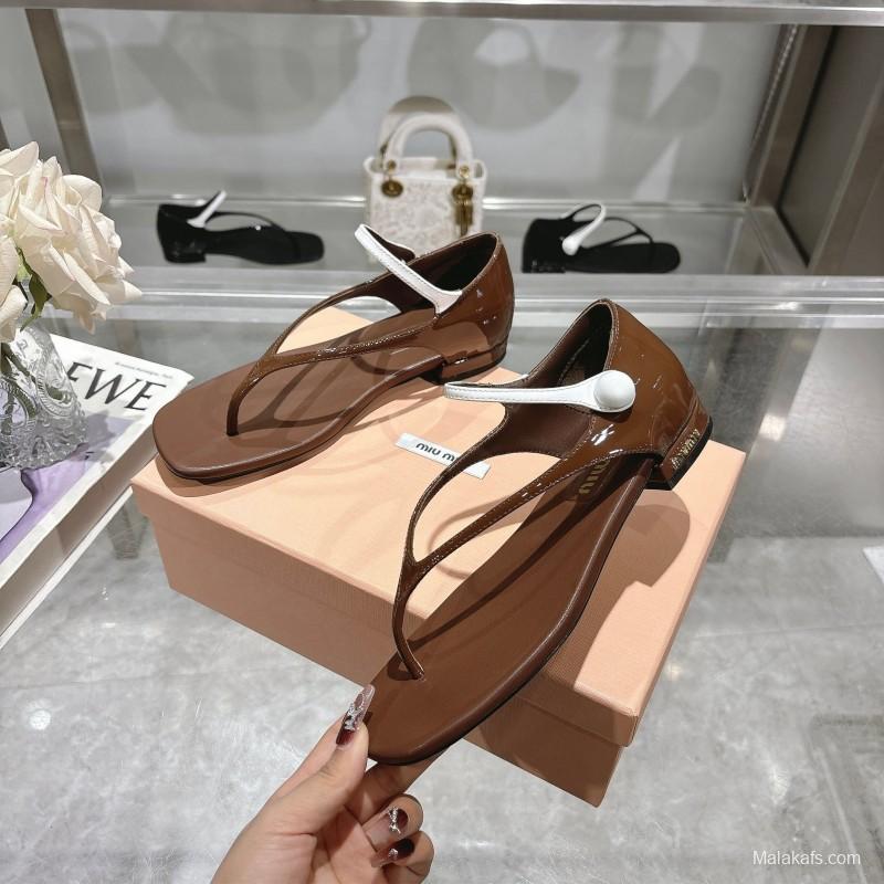 2025 Women Miu Miu Brown Leather T-Strap Flat Sandals KFY00289(F)