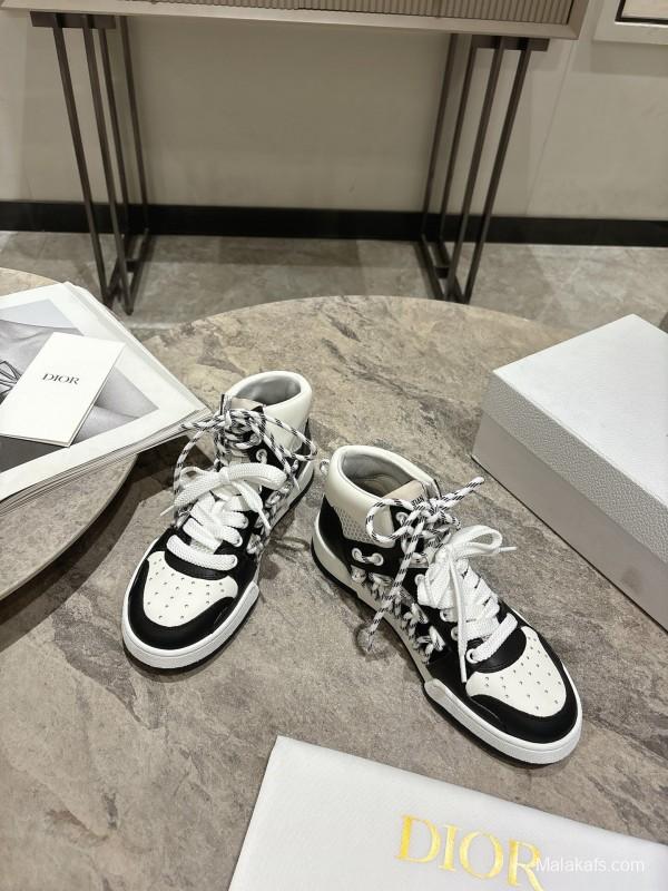 2025 Women Dior Black White Leather Sneakers KFY00340