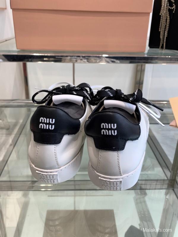 2025 Women Miu Miu White Black Leather Sneakers LY00290