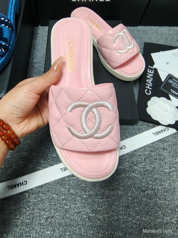 2025 Women Chanel Pink Leather Slippers