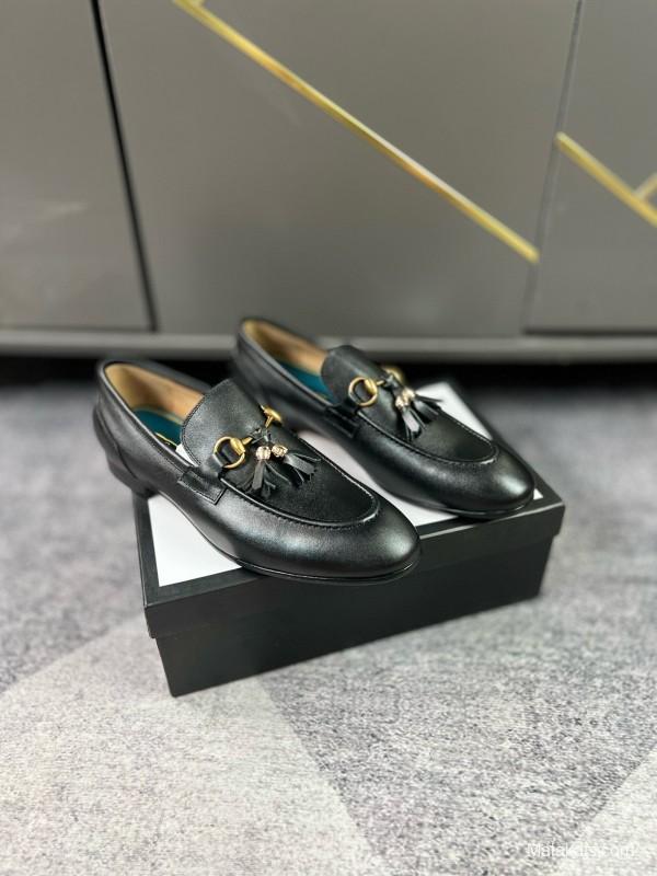 2024 Men Louis Vuitton Black Leather Loafer