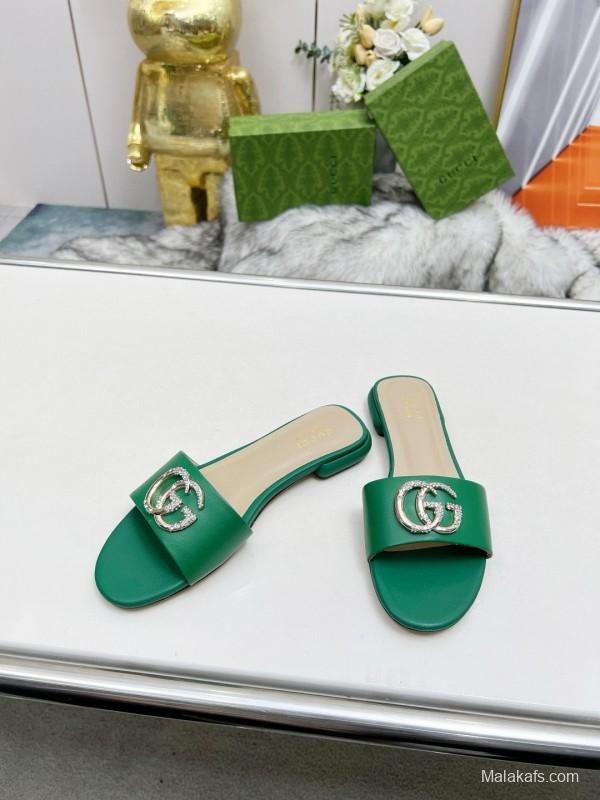 2025 Women Gucci Green Leather Flat Heel Slippers Double G Buckle MJ00190
