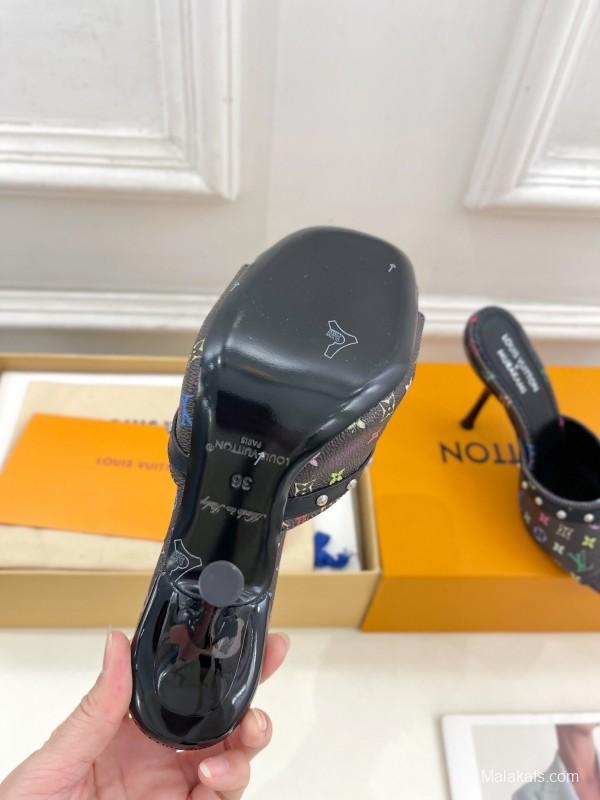 2025 Women Louis Vuitton Multicolor Leather Slippers KFY00290