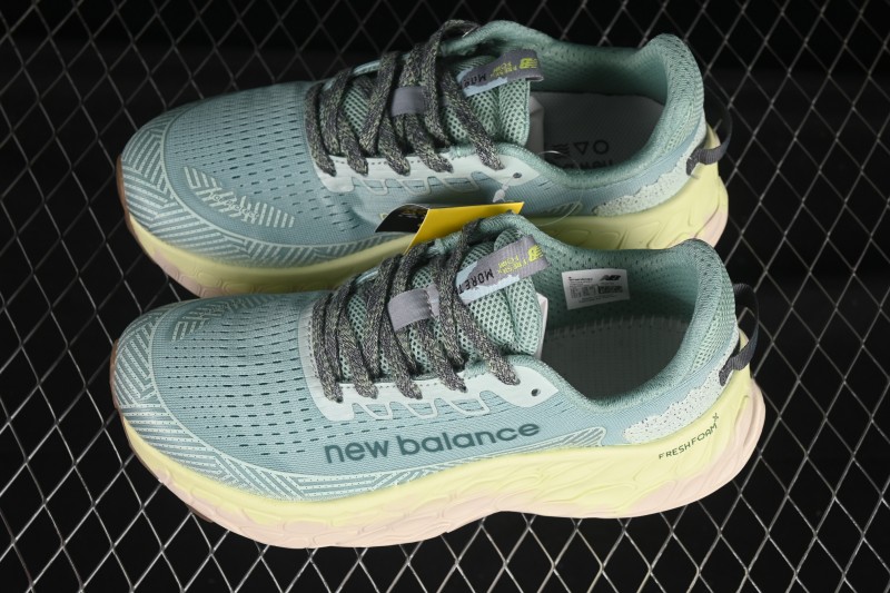 New Balance Fresh Foam X More V3TDS Wear-Resistant Slip-Resistant Low-Top Running Shoes - WTMORCB3