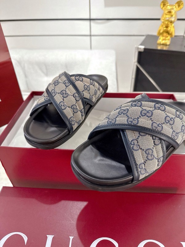 2025 Unisex Gucci Grey Black Canvas Slippers Double G Embossed AS00240