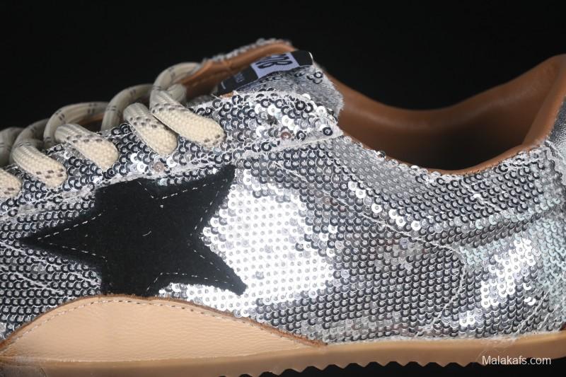 Golden Goose True Star Distressed Leather Sneakers - GGDB