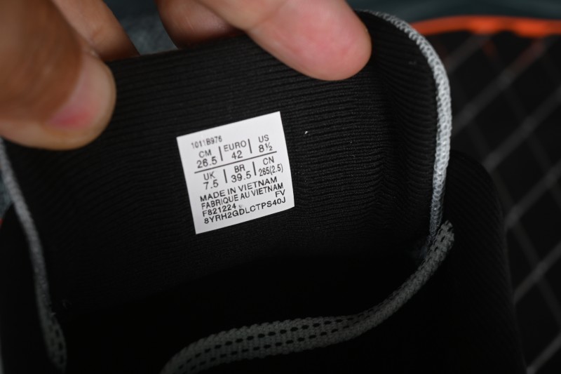 Asics Trabuco Max 4 Breathable Professional Running Shoes 1011B976-400