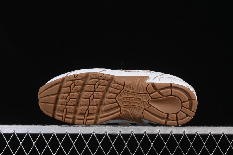 MiuMiu New Balance 530 Low-Top Retro Casual Running Shoes - AJE5