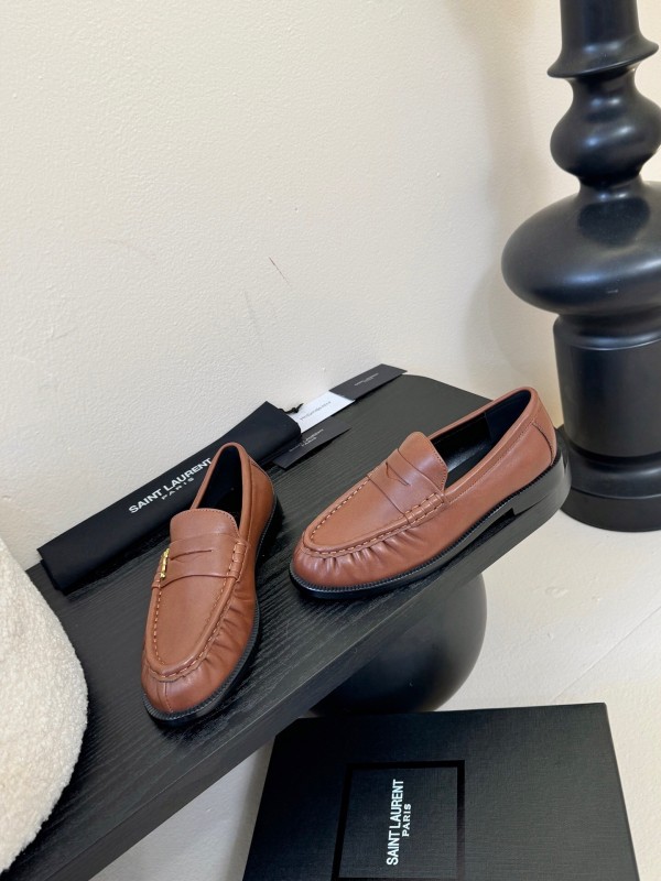 Saint Laurent Classic Loafer Leather Shoes - KFY00350