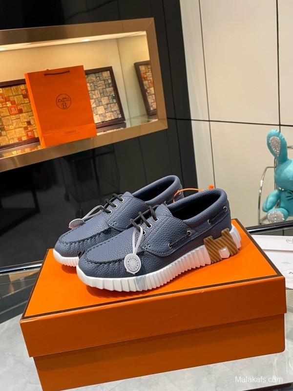 Hermès Classic Casual Sports Shoes with Exaggerated H Logo and Vibrant Colors - LY00300