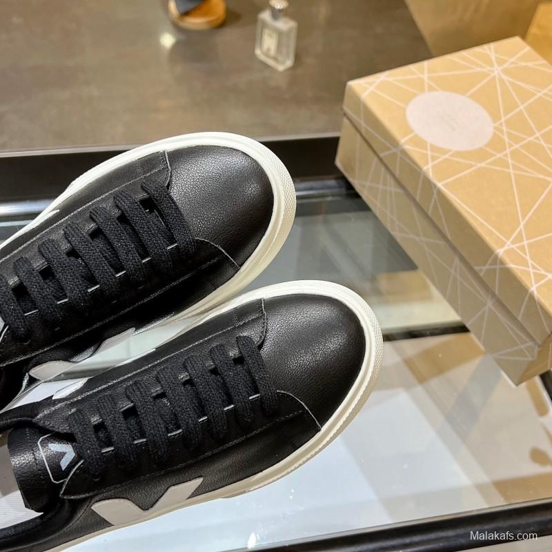 VEJA Classic White Sneakers V Logo Lace-Up Retro Flat Platform Casual Sports Shoes - LY00220