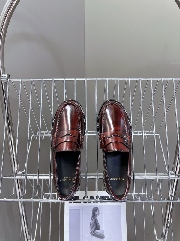 Saint Laurent Classic Loafer Flats - KFY00350