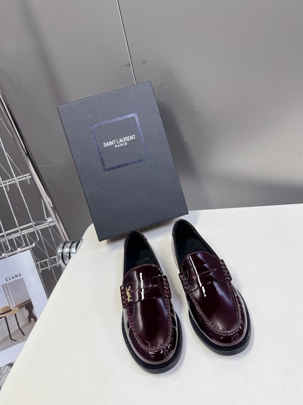 Saint Laurent 2025/SS Classic Loafer Leather Shoes - KFY00350