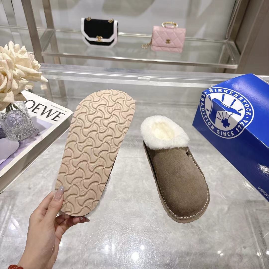 Birkenstock 2025 SS Japan Limited Edition Unisex Sandals with Suede Upper and Wool Lining - LY00250