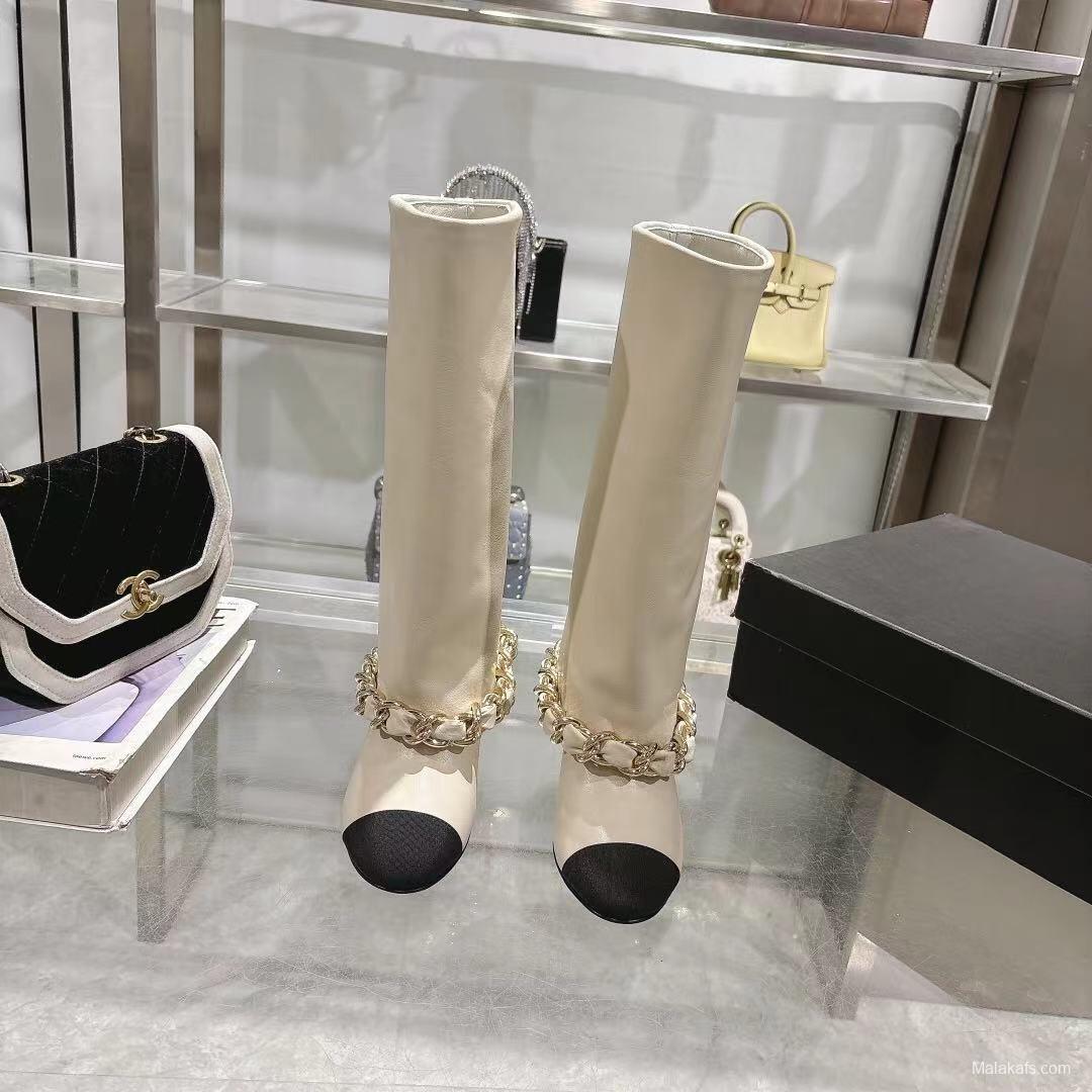 Chanel 2025/SS Runway Turn-Cuff Large Chain Chunky Heel Boots - LY00510